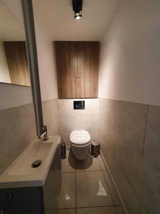 Appartement Centre Ville Au Calme Jardin Et Parking Public ลาโรแชล ภายนอก รูปภาพ